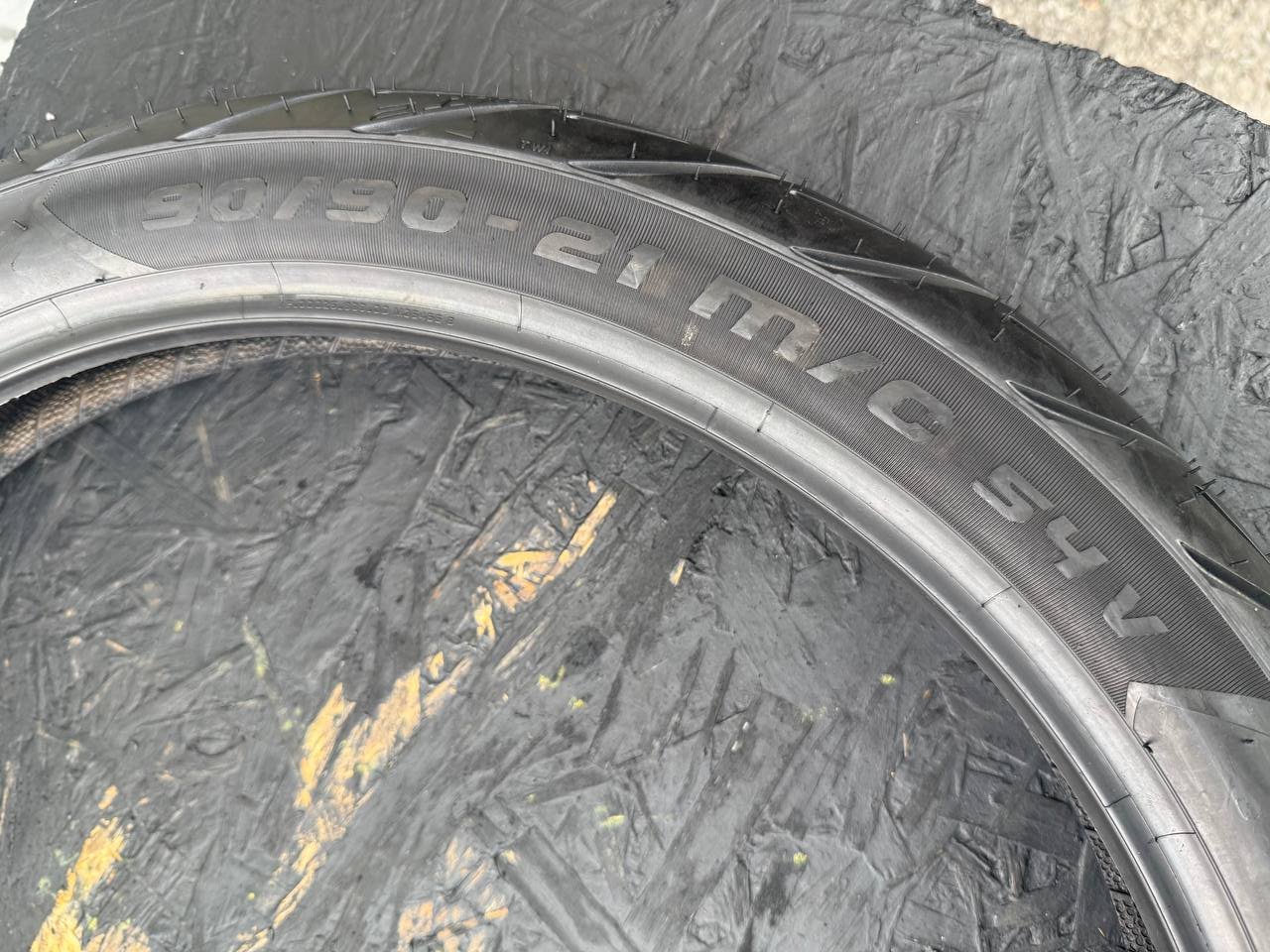 90/90 R21 Metzeler Tourance NEXT 2
