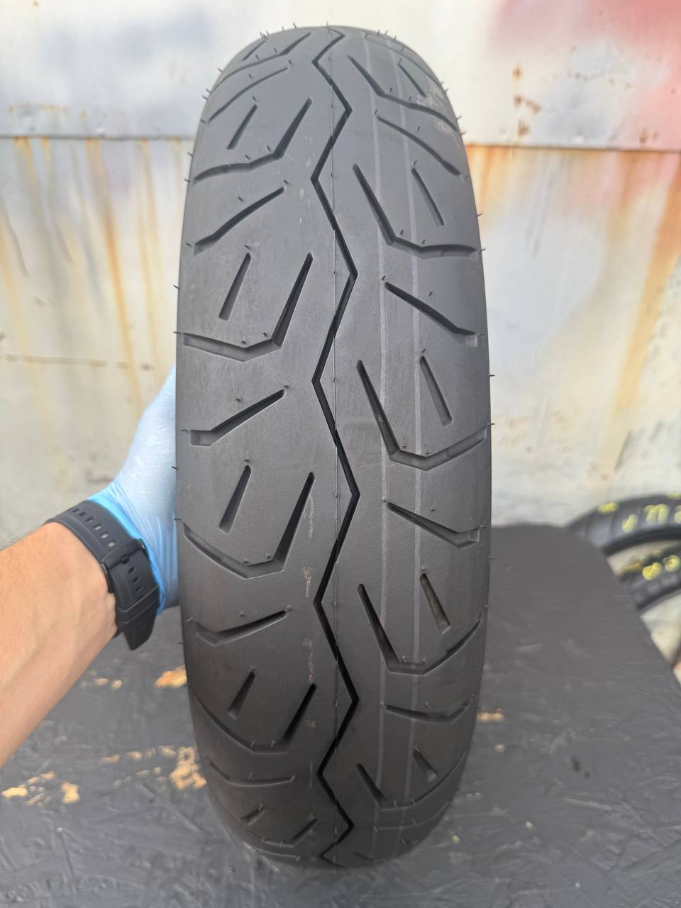 140/90 R15 Bridgestone Exedra Max