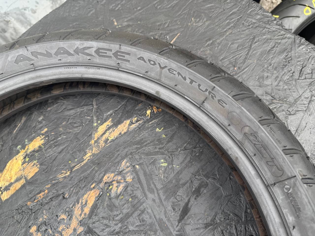 120/70 R19 Michelin Anakee Adventure