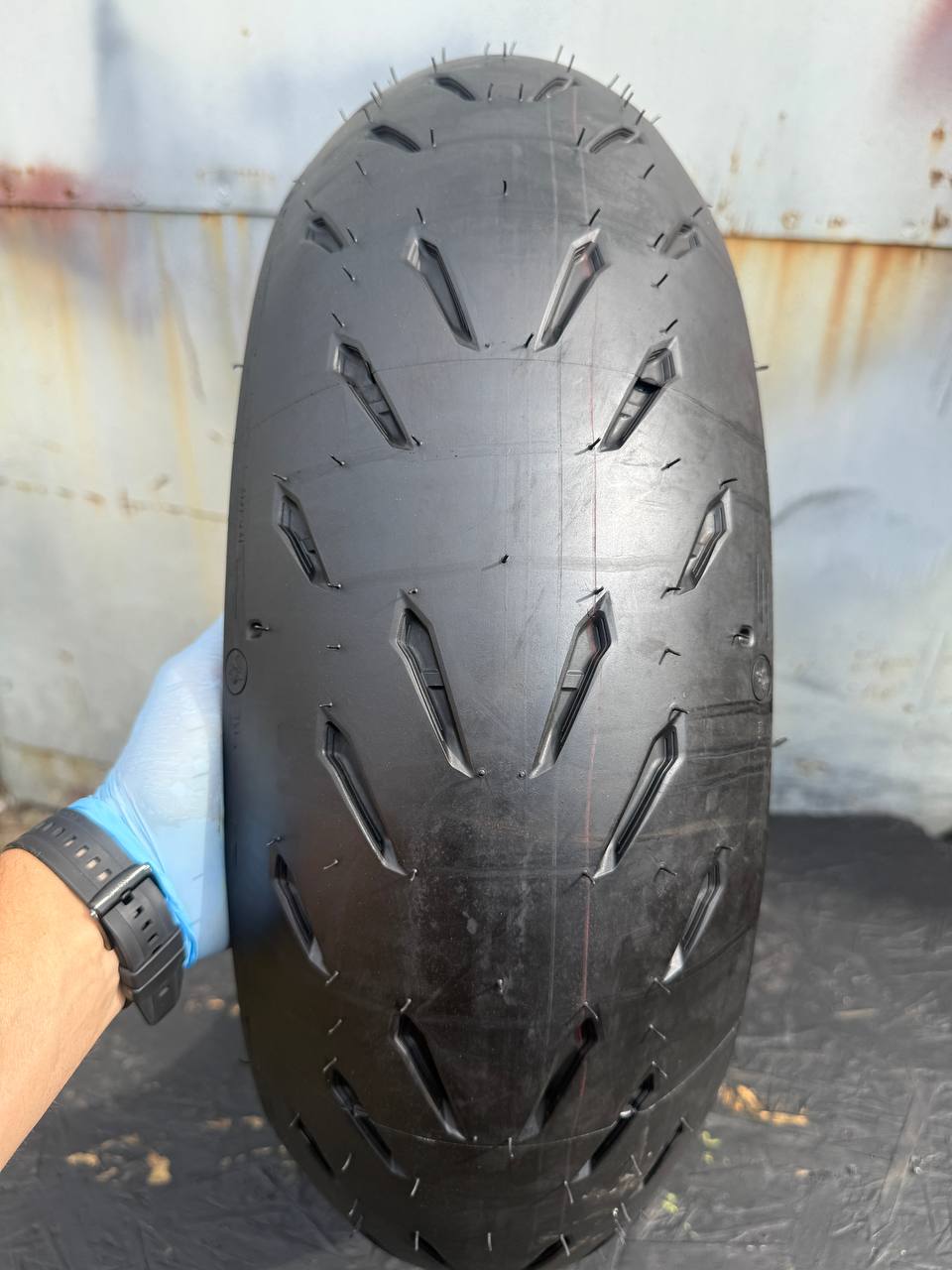 180/55 R17 Michelin Power RS