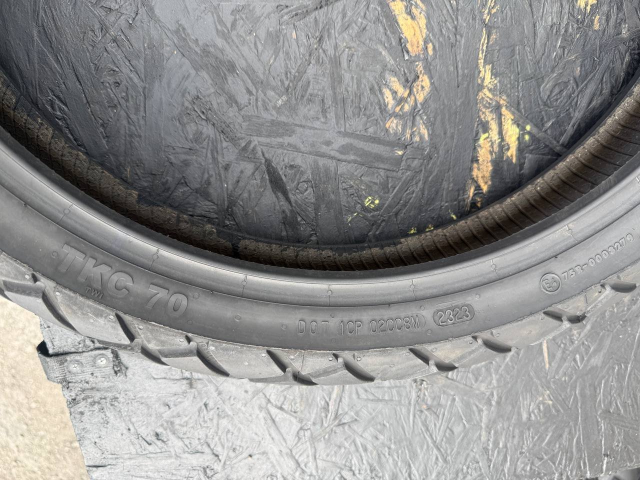 120/70 R19 Continental TKC 70