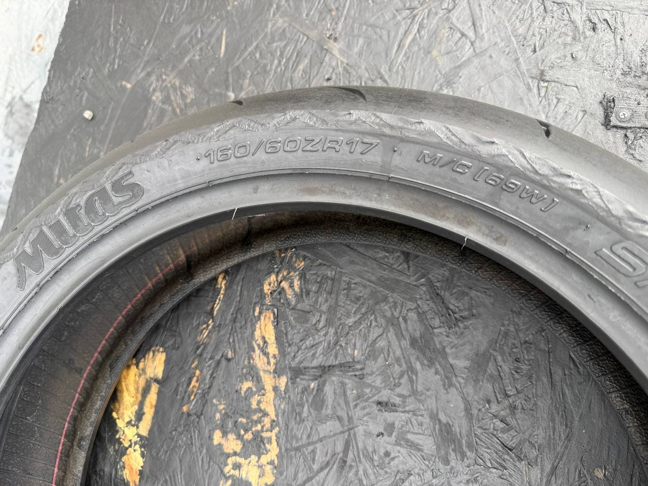 160/60 R17 Mitas Sport Force+