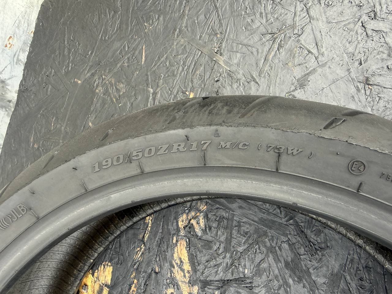 190/50 R17 Dunlop SportMax RoadSmart III