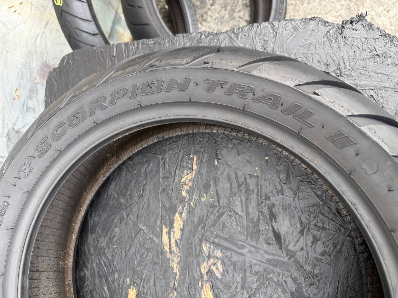 170/60 R17 Pirelli Scorpion Trail II