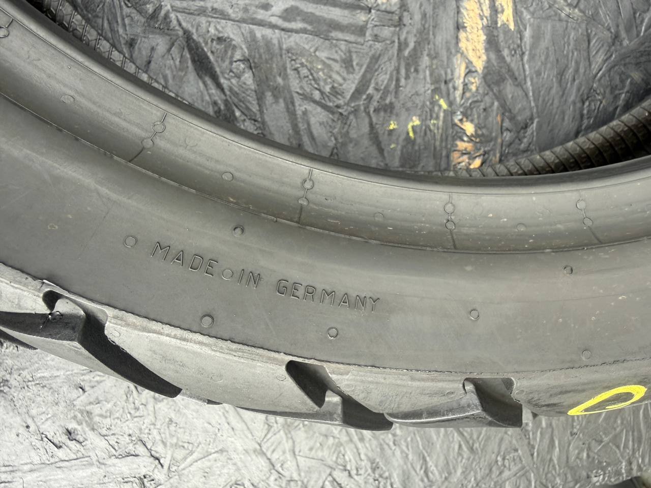 170/60 R17 Continental TKC 70