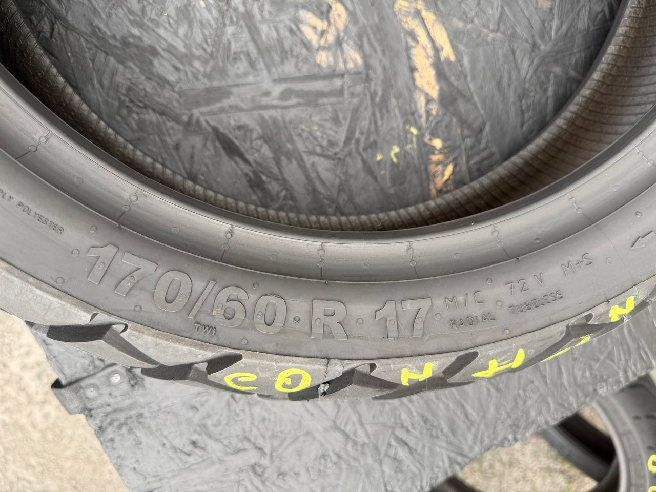 170/60 R17 Continental TKC 70