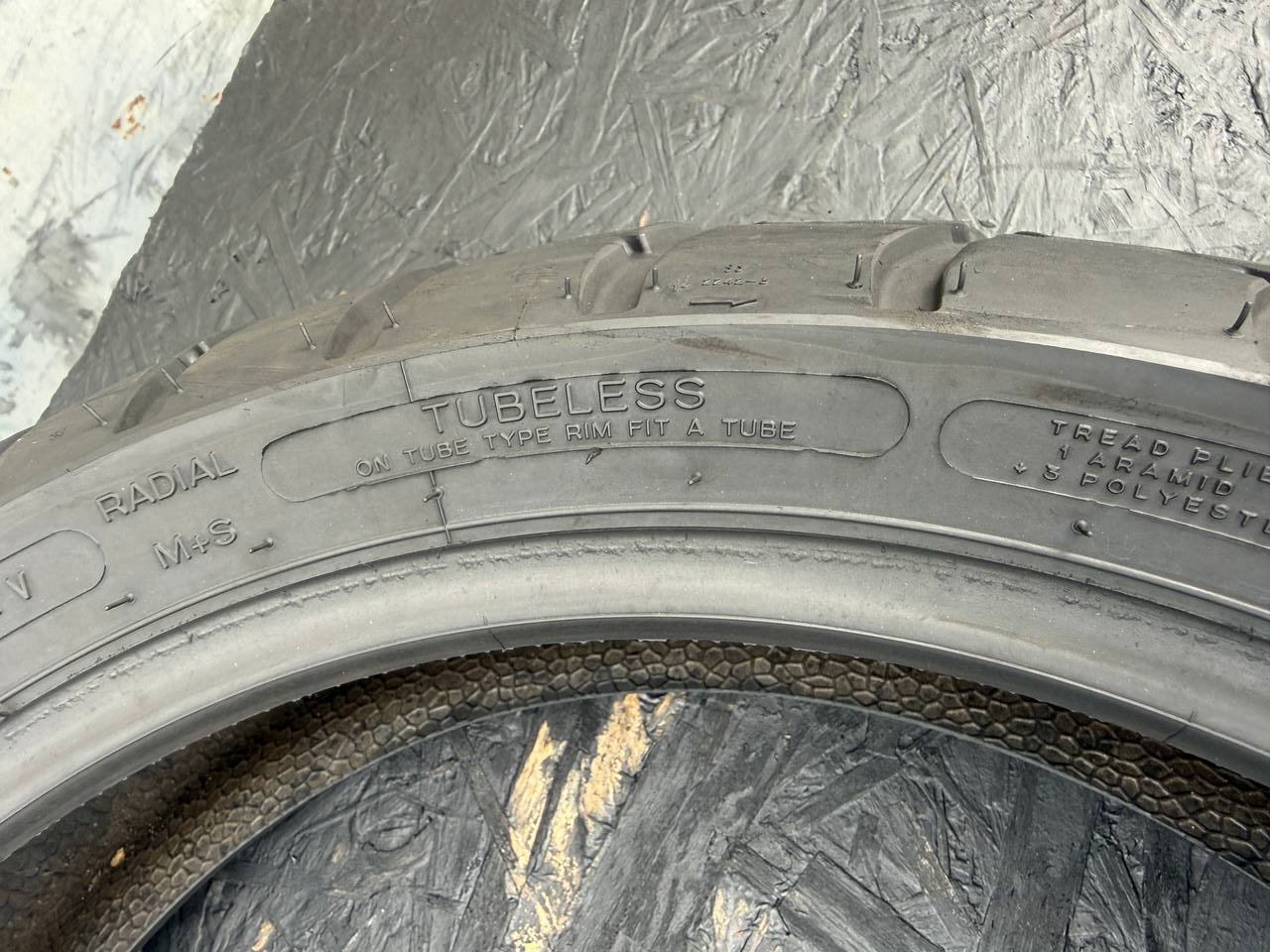 170/60 R17 Michelin Anakee Adventure