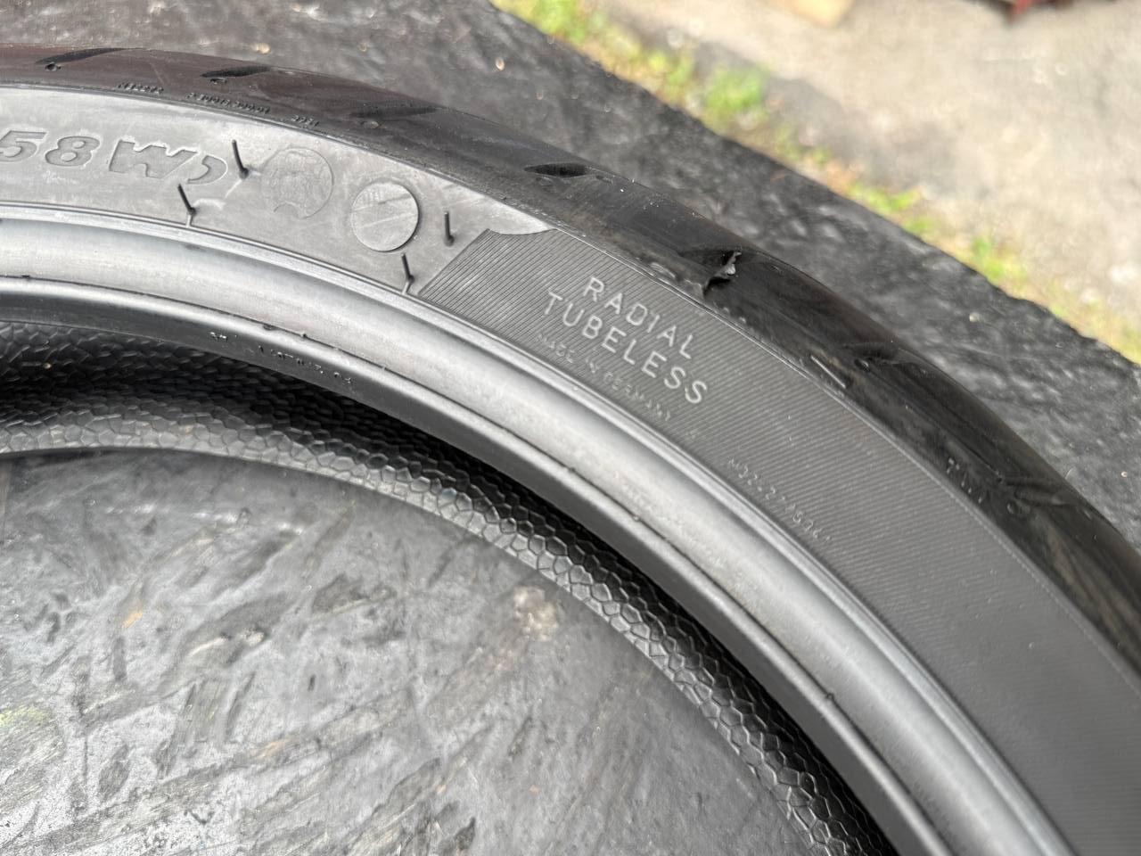 120/70 R17 Pirelli Angel GT II