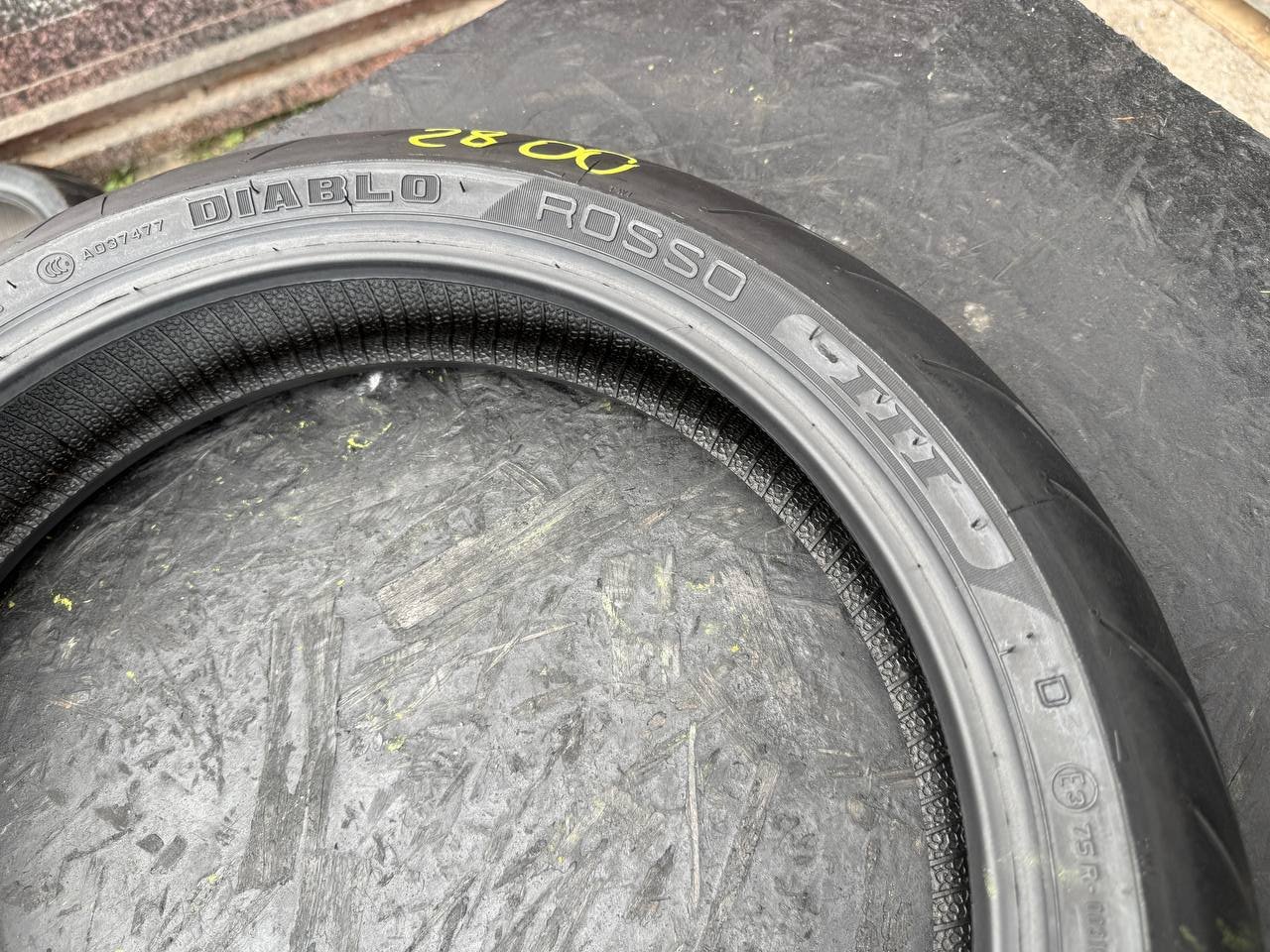 120/70 R17 Pirelli Diablo Rosso III