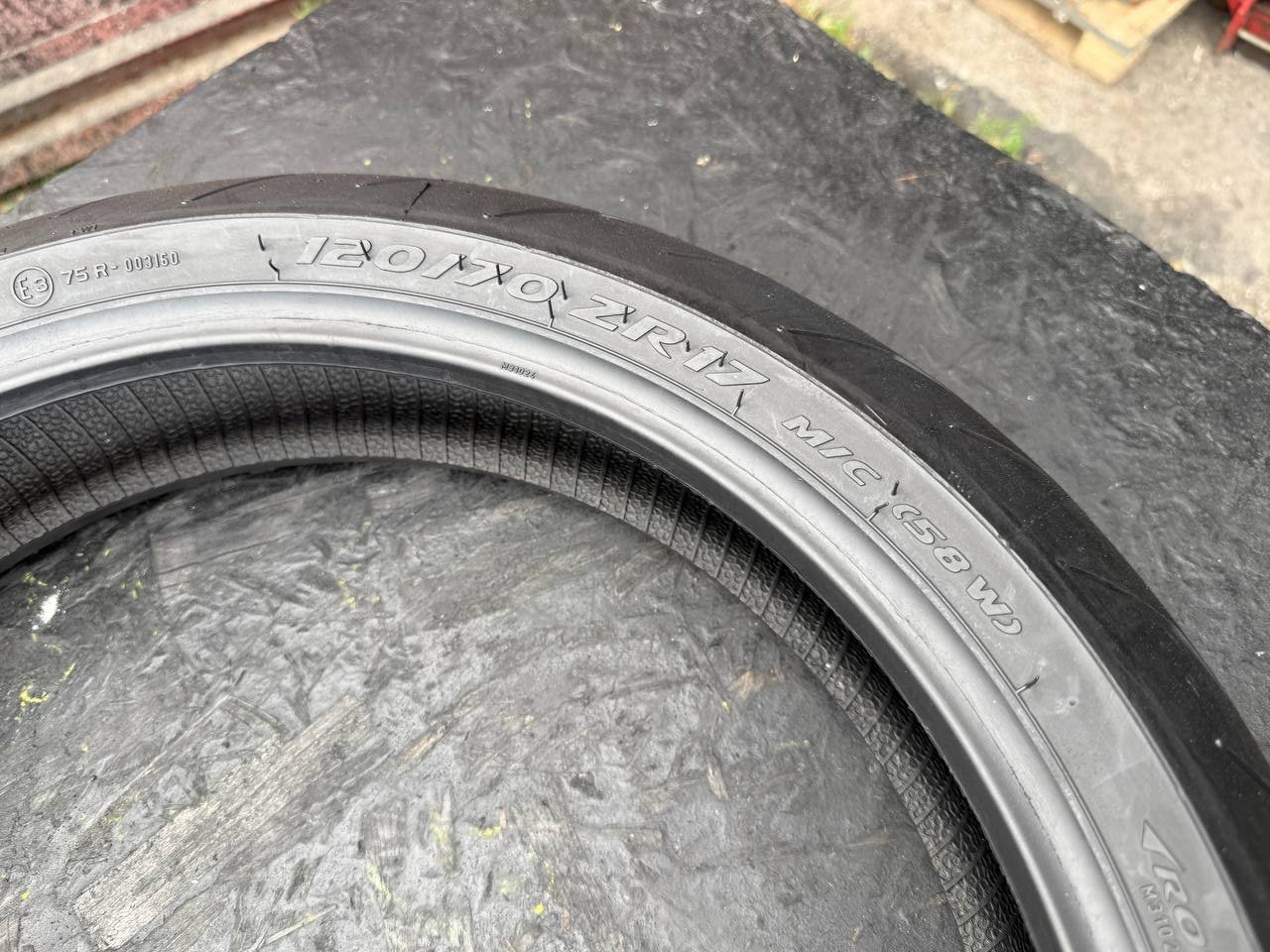 120/70 R17 Pirelli Diablo Rosso III
