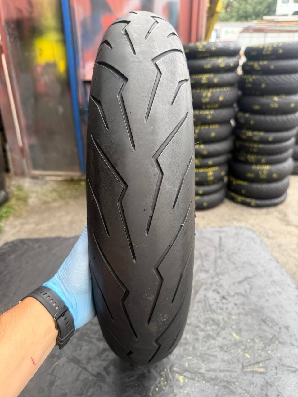120/70 R17 Pirelli Diablo Rosso III