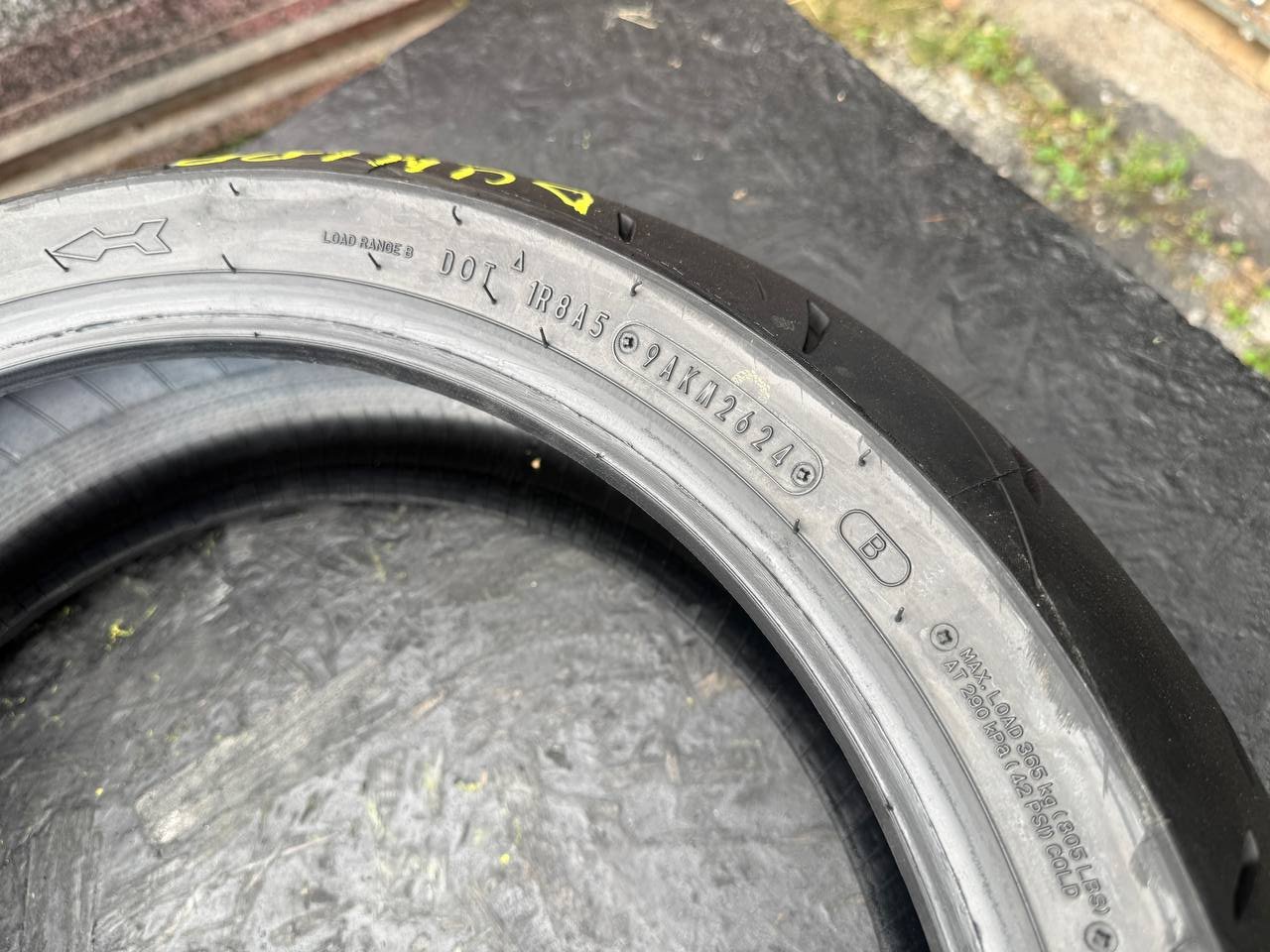 180/55 R17 Dunlop SportMax RoadSport 2