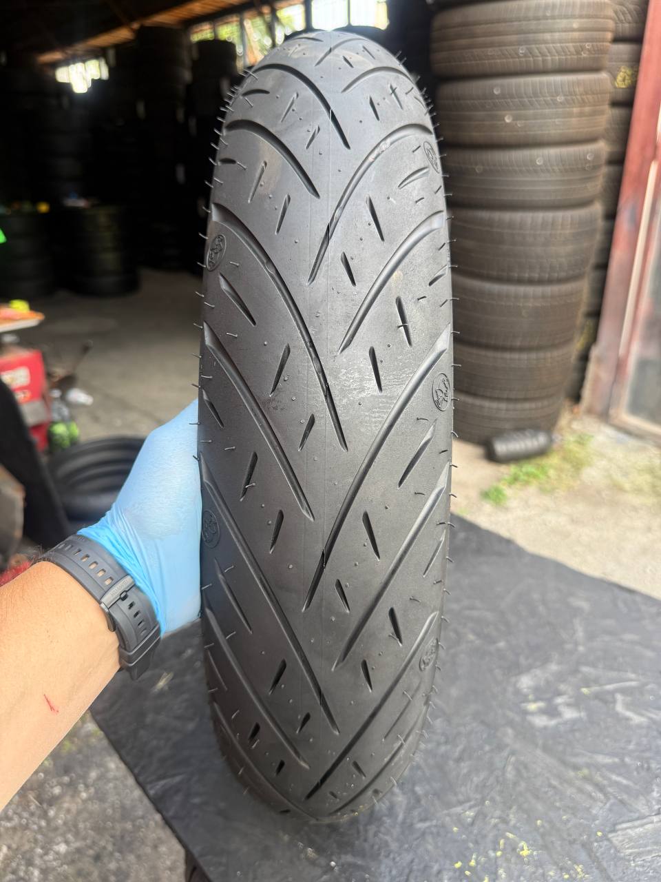 130/60 R19 Metzeler Cruisetec