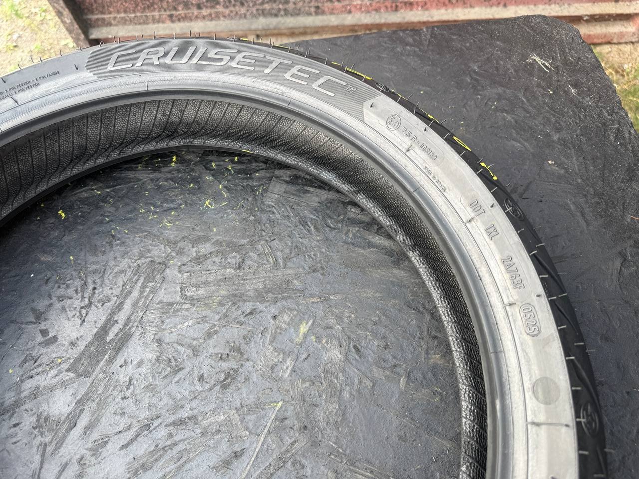 130/60 R19 Metzeler Cruisetec