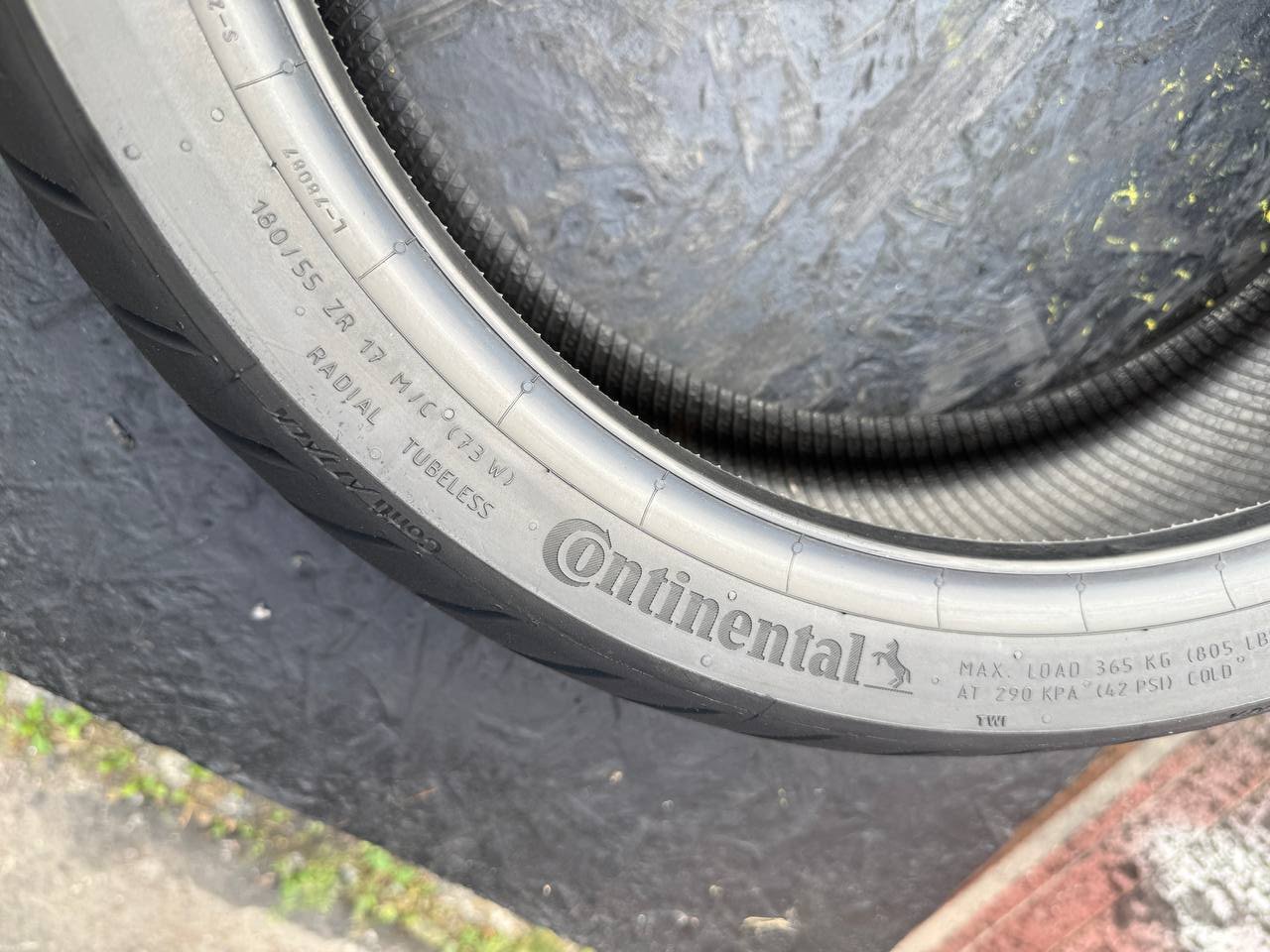 180/55 R17 Continental ContiRoadAttack 4
