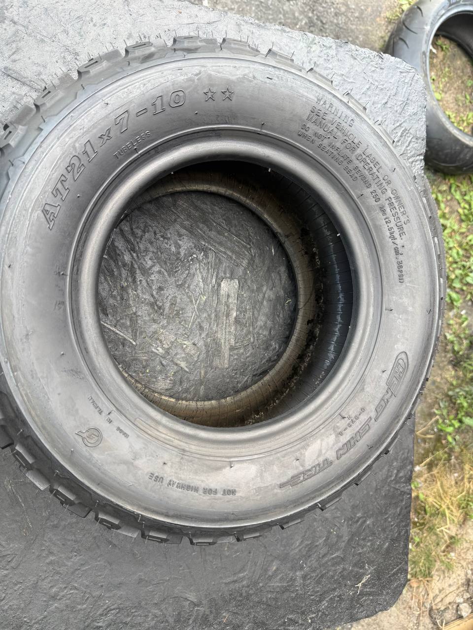 / R10 ChengShan Tire