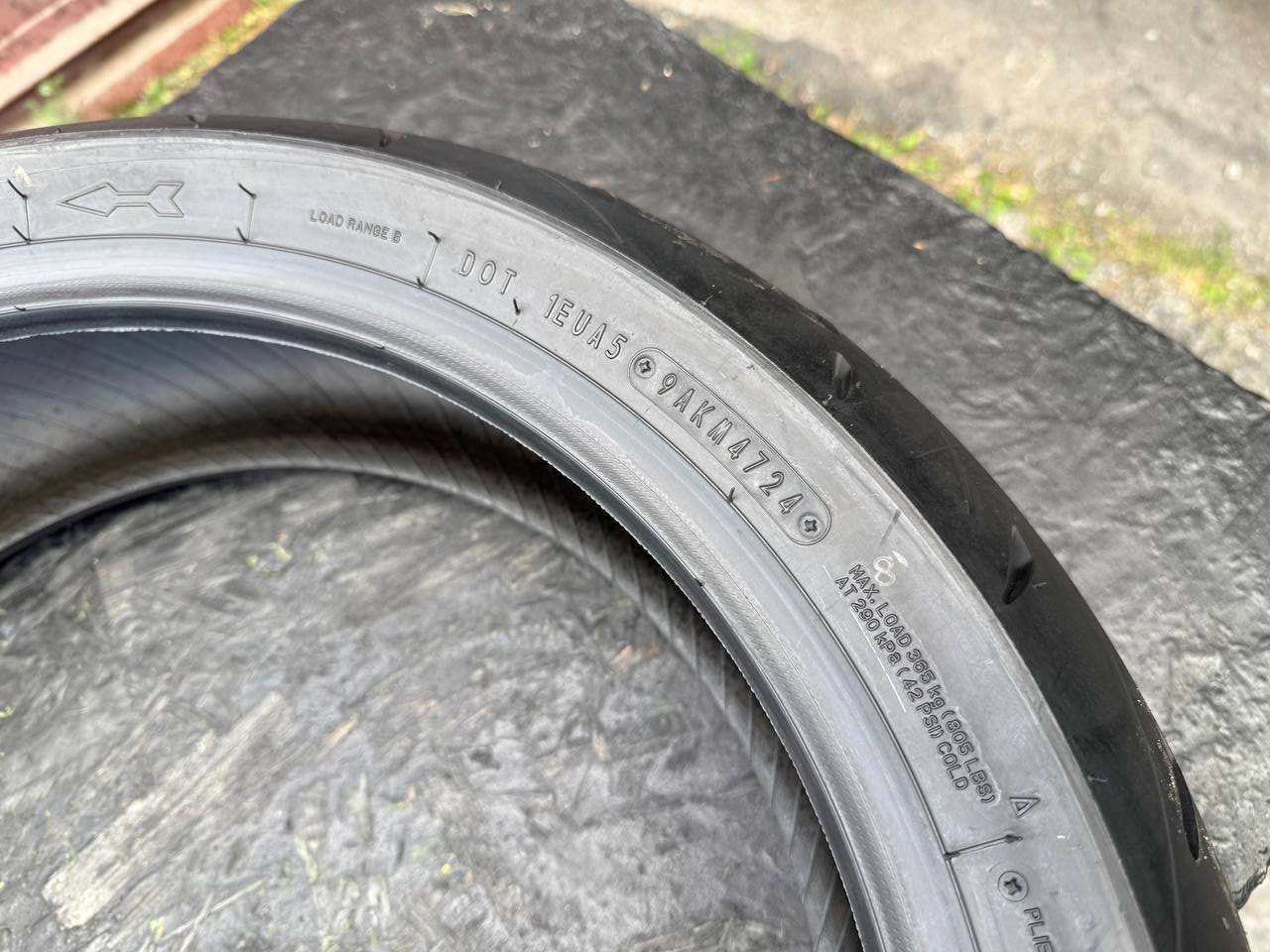 180/55 R17 Dunlop SportMax RoadSport 2