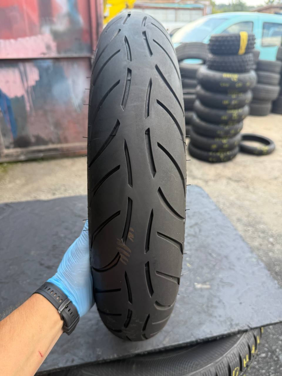 120/70 R17 Metzeler Sportec M7 RR