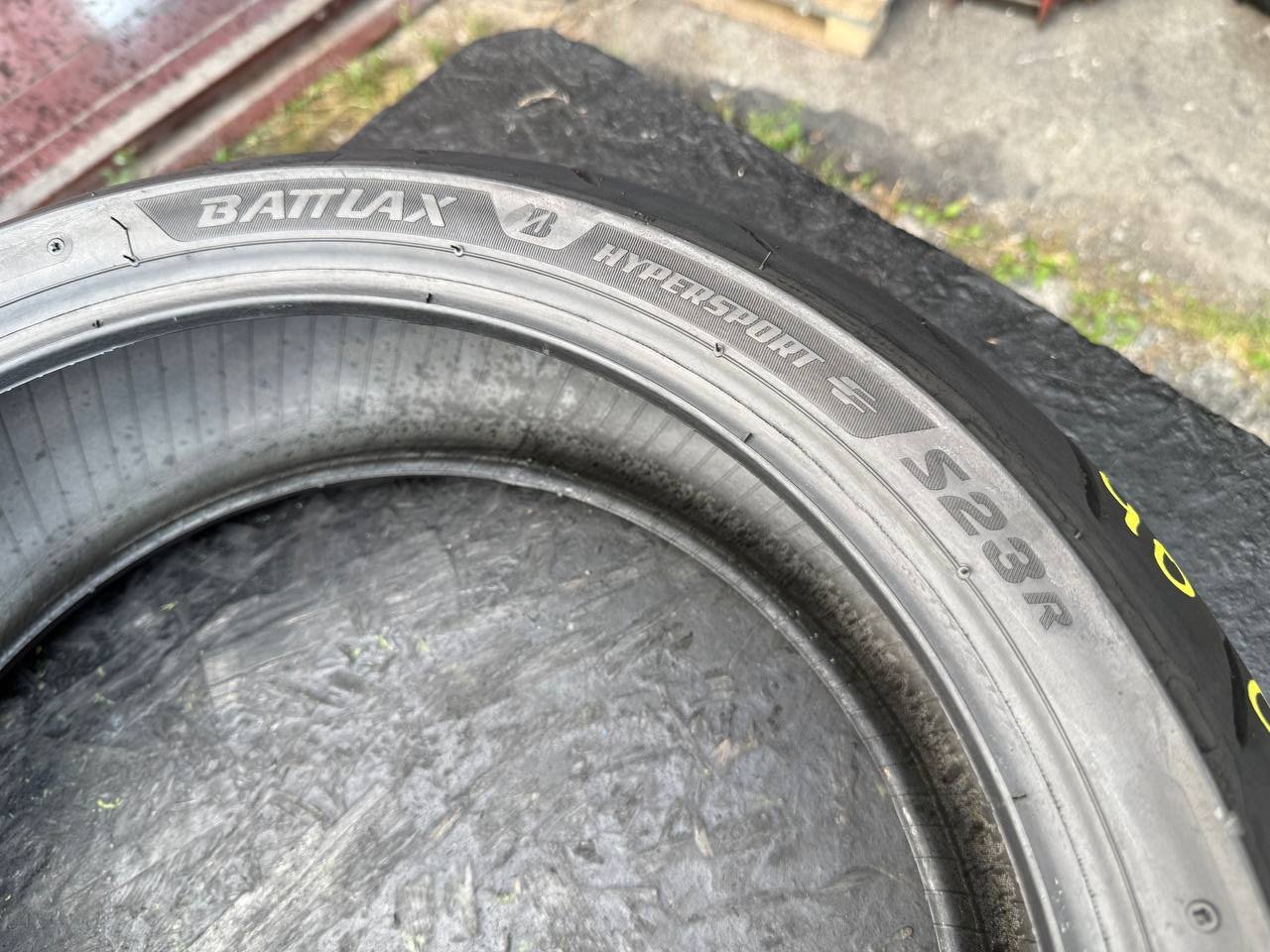 190/50 R17 Bridgestone Battlax Hypersport S23R