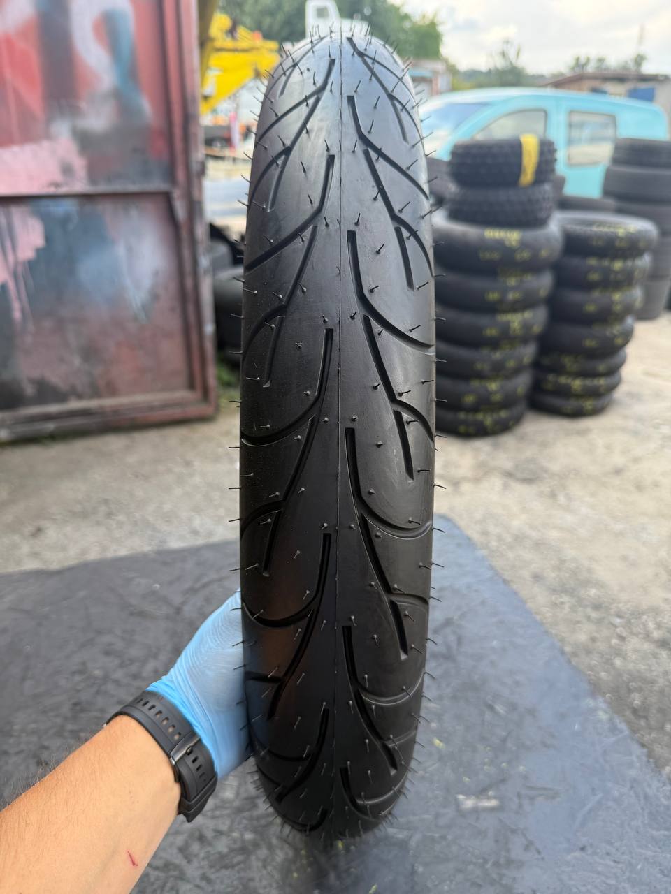 100/90 R19 Continental ContiGO