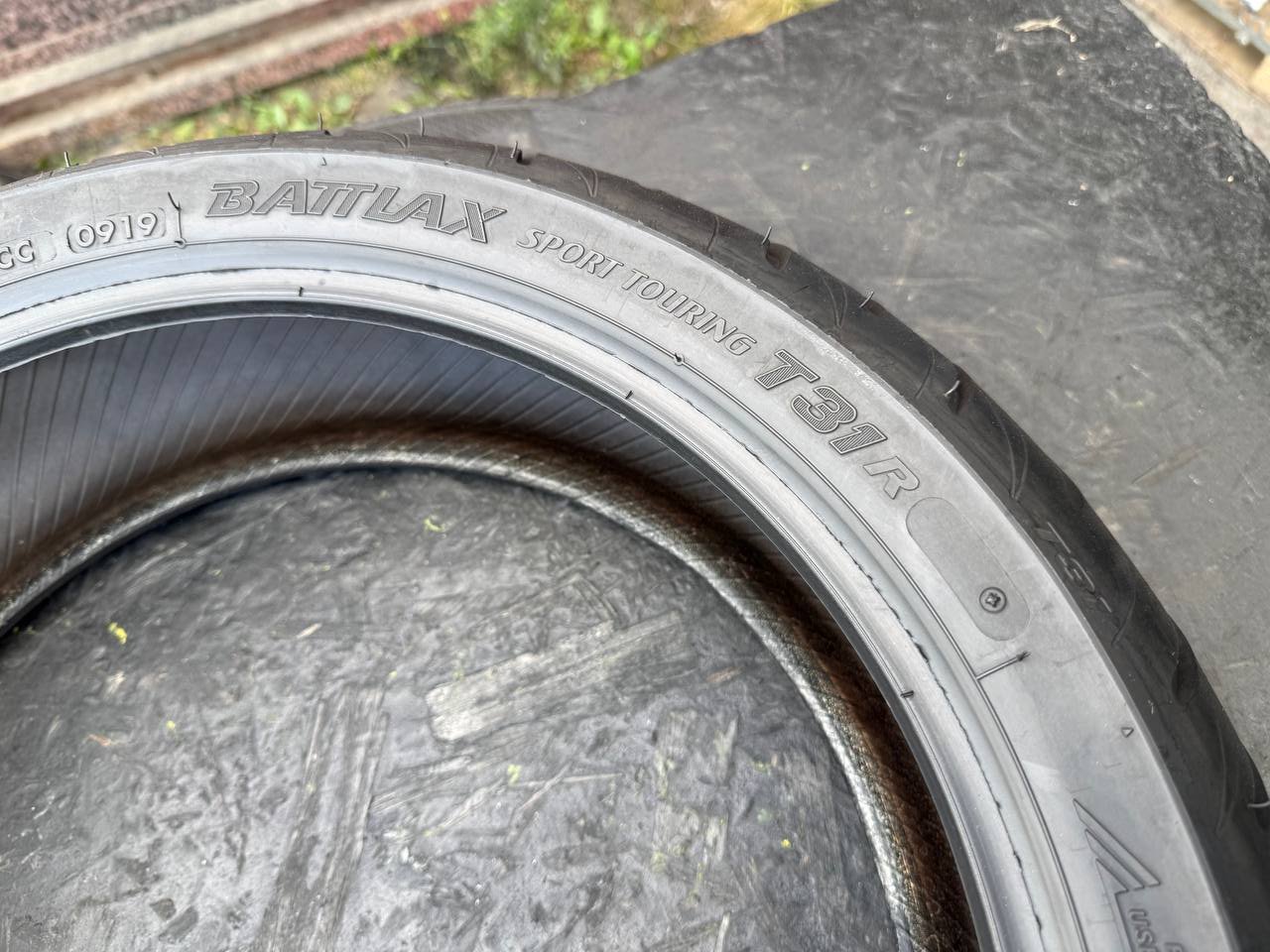 180/55 R17 Bridgestone Battlax Sport Touring T31R