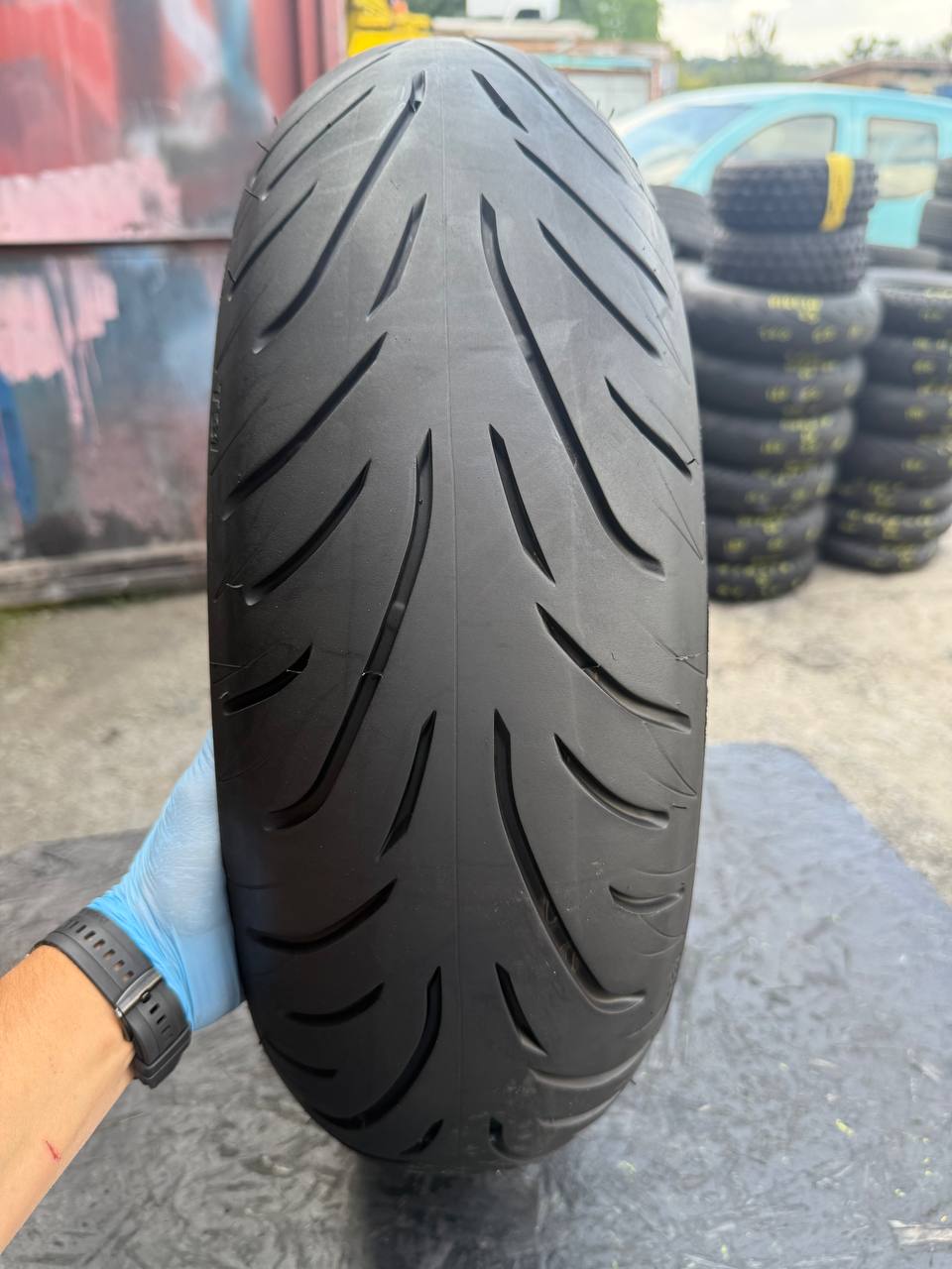 180/55 R17 Bridgestone Battlax Sport Touring T31R
