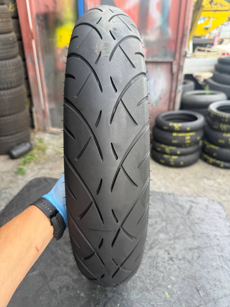 130/90 R16 Metzeler ME 888 Marathon Ultra