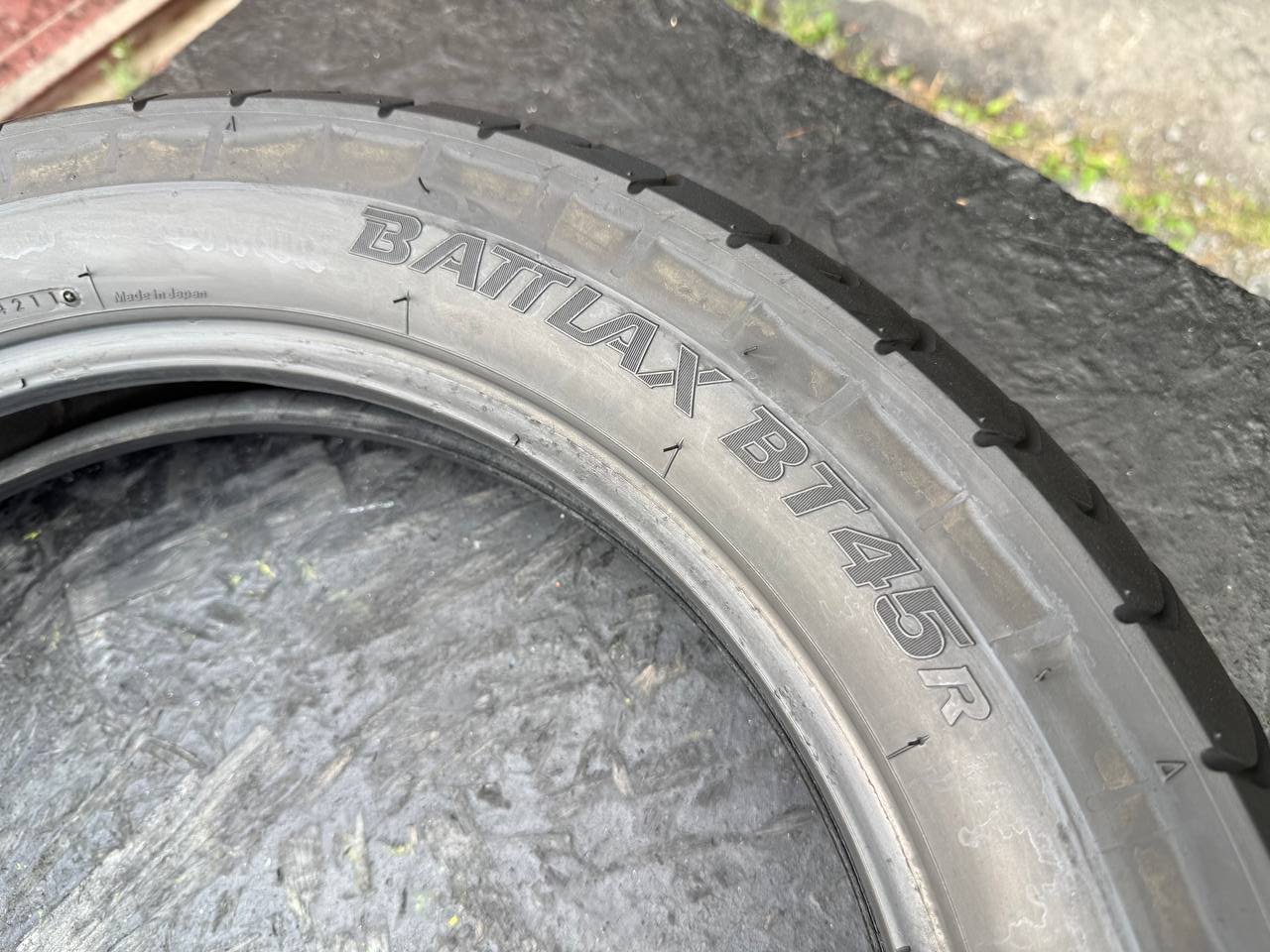 130/90 R17 Bridgestone Battlax BT45R