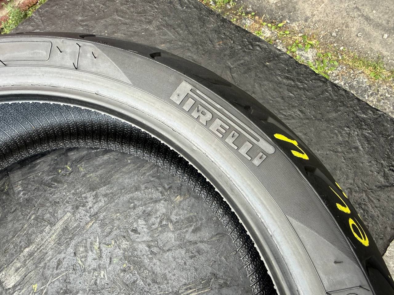 180/55 R17 Pirelli Angel ST