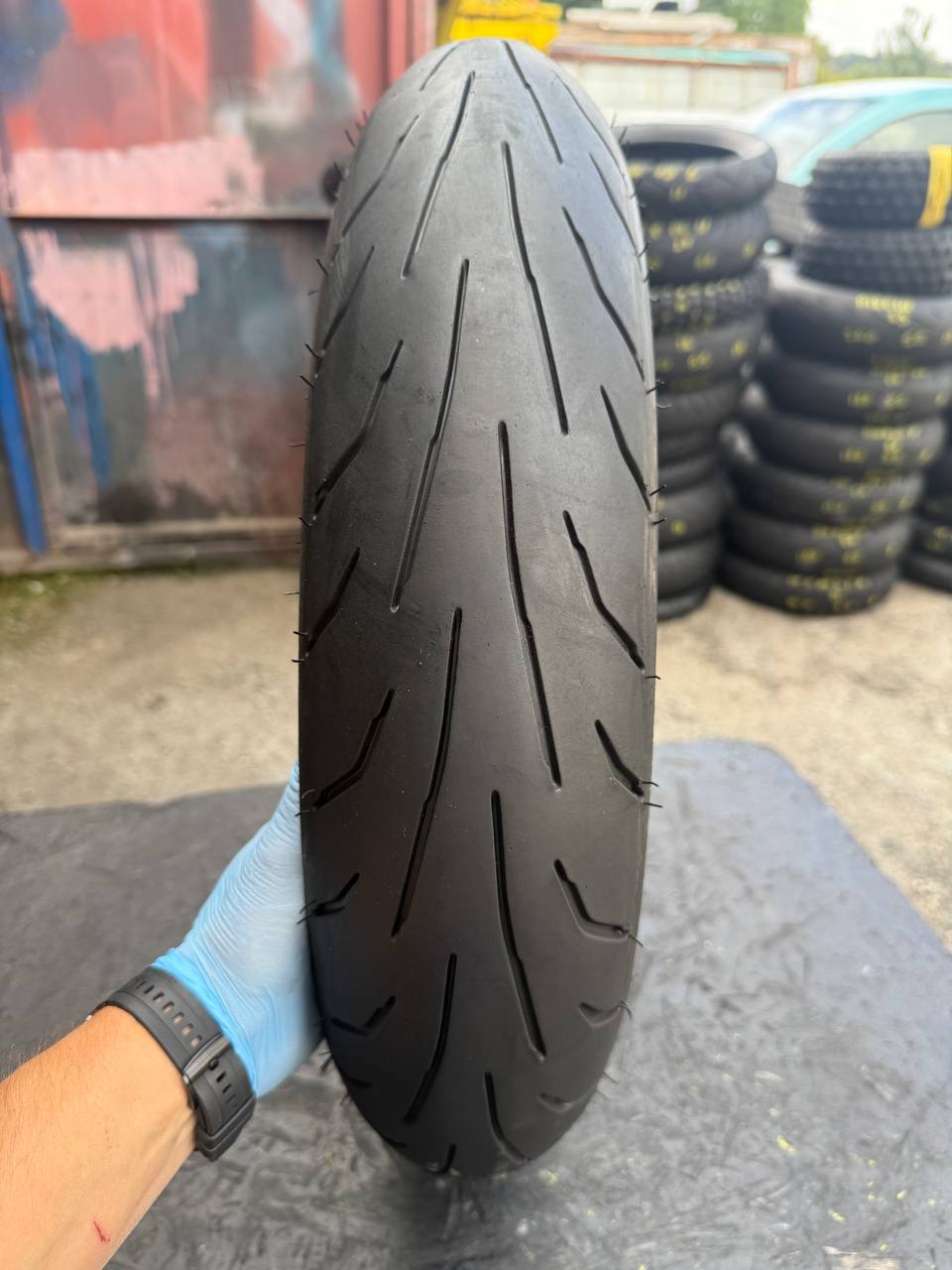 120/70 R17 Dunlop Qualifier Core