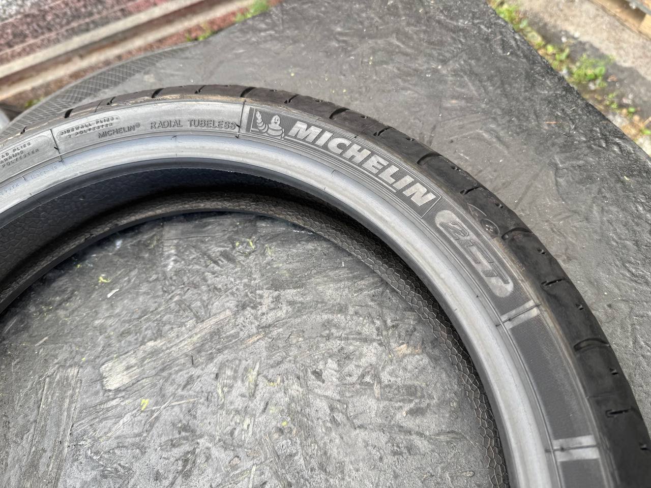 120/70 R17 Michelin Pilot Road 4
