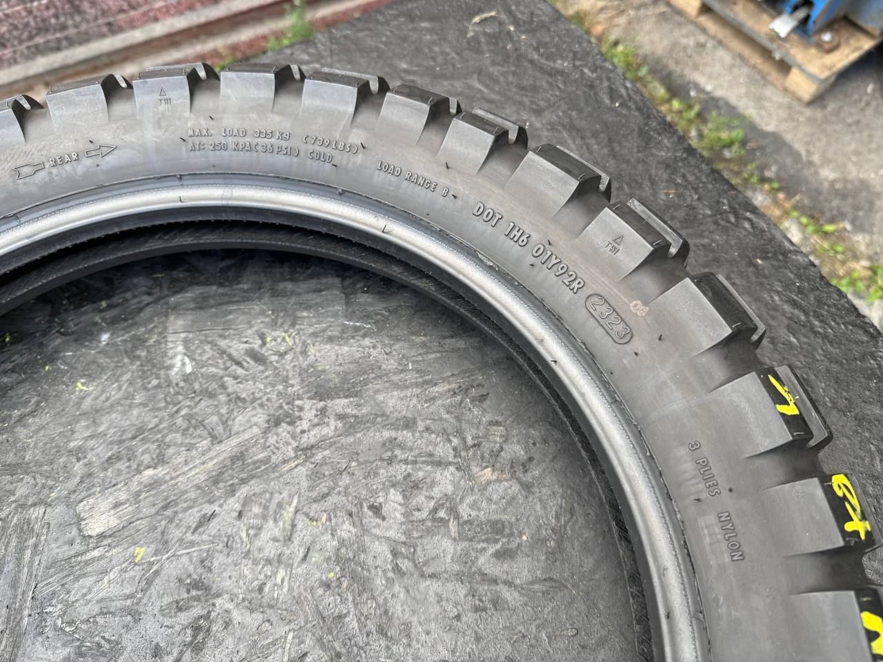 140/80 R18 Continental TKC 80
