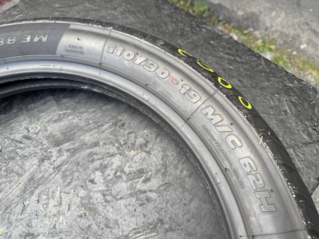 110/90 R19 Metzeler ME 888 Marathon Ultra