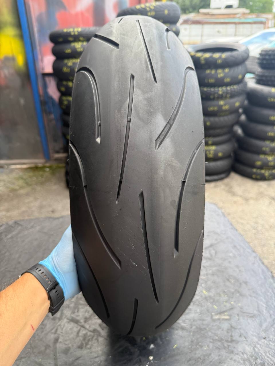 180/55 R17 Michelin Pilot Power 2CT