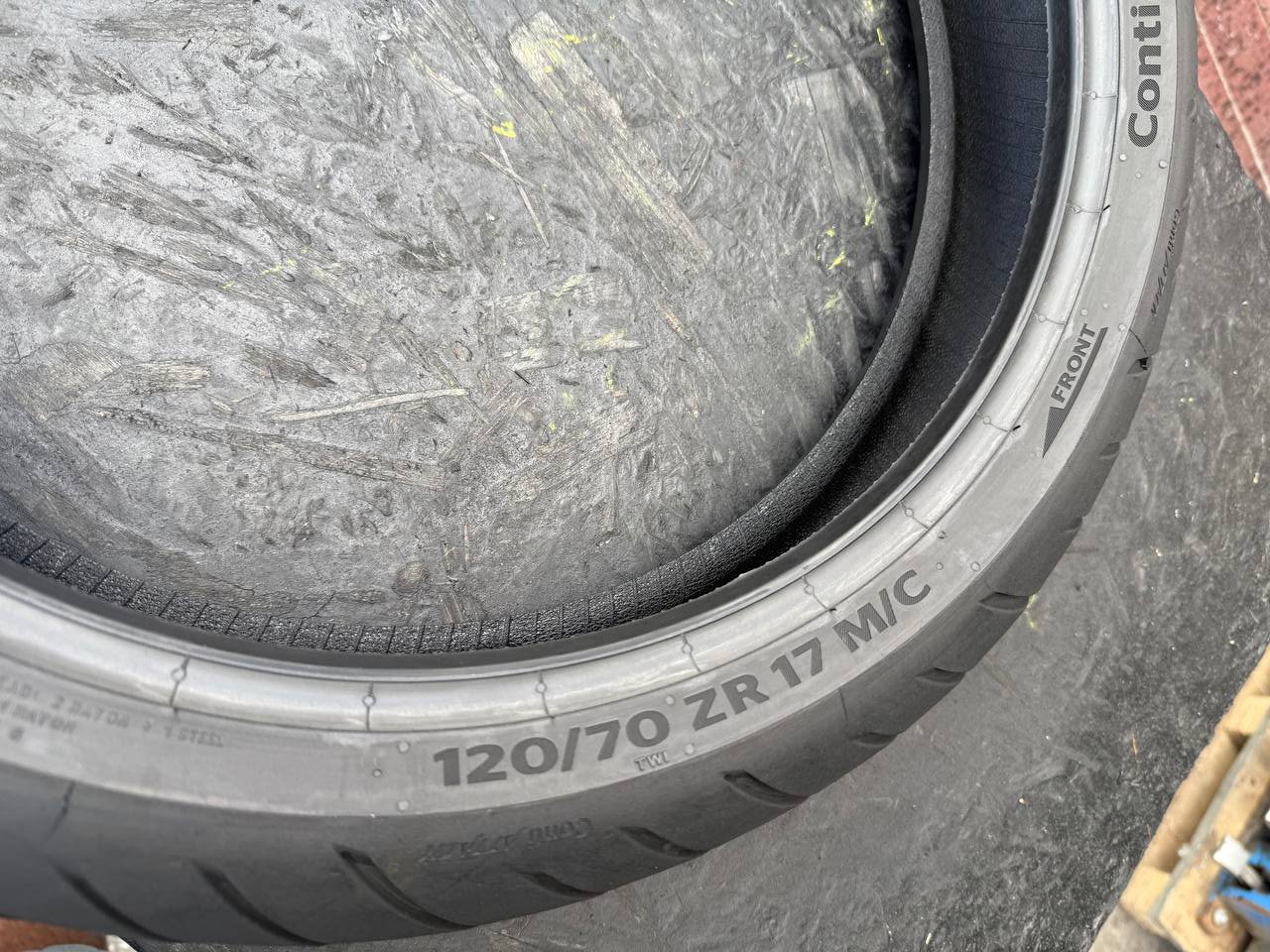 120/70 R17 Continental ContiRoadAttack 4