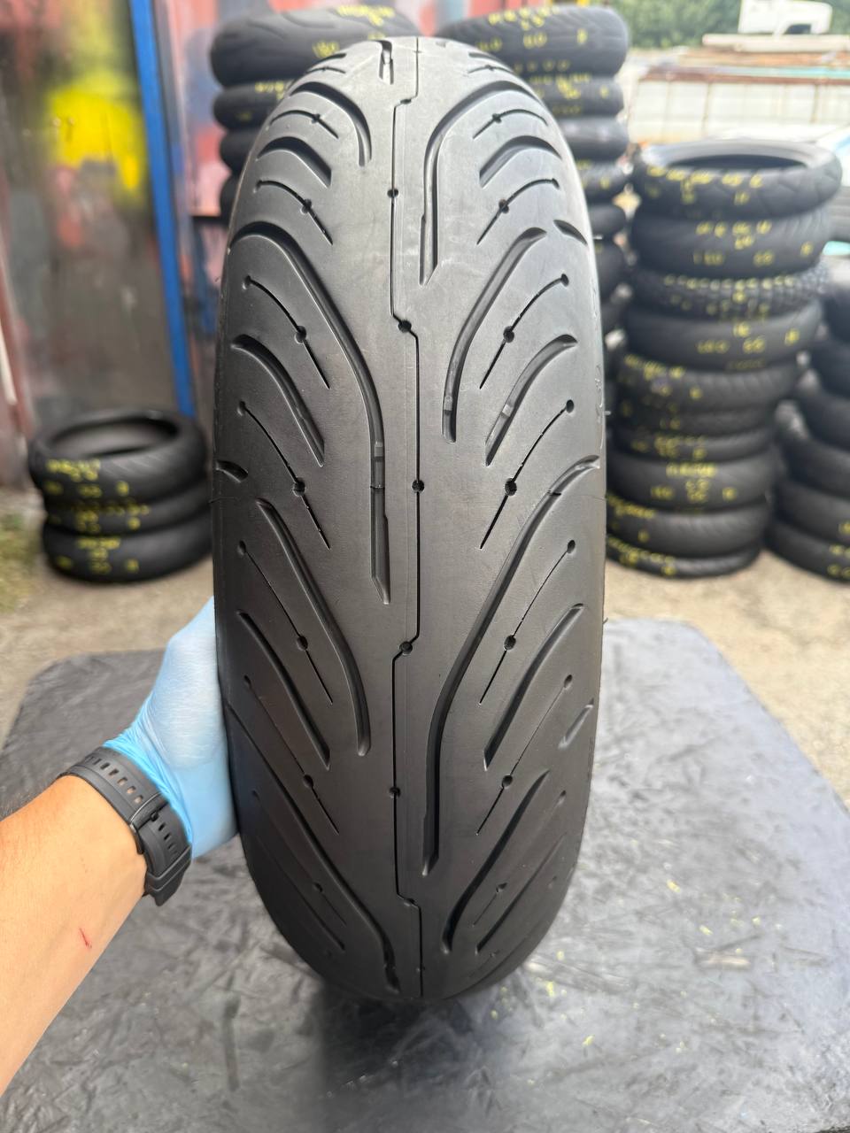 180/55 R17 Michelin Pilot Road 4 GT