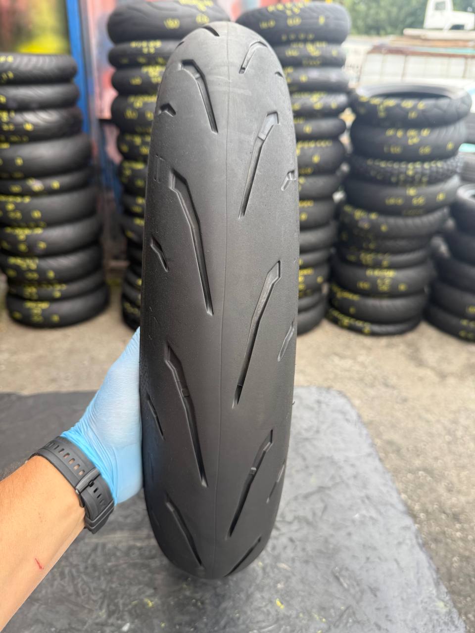 120/70 R17 Michelin Power 6