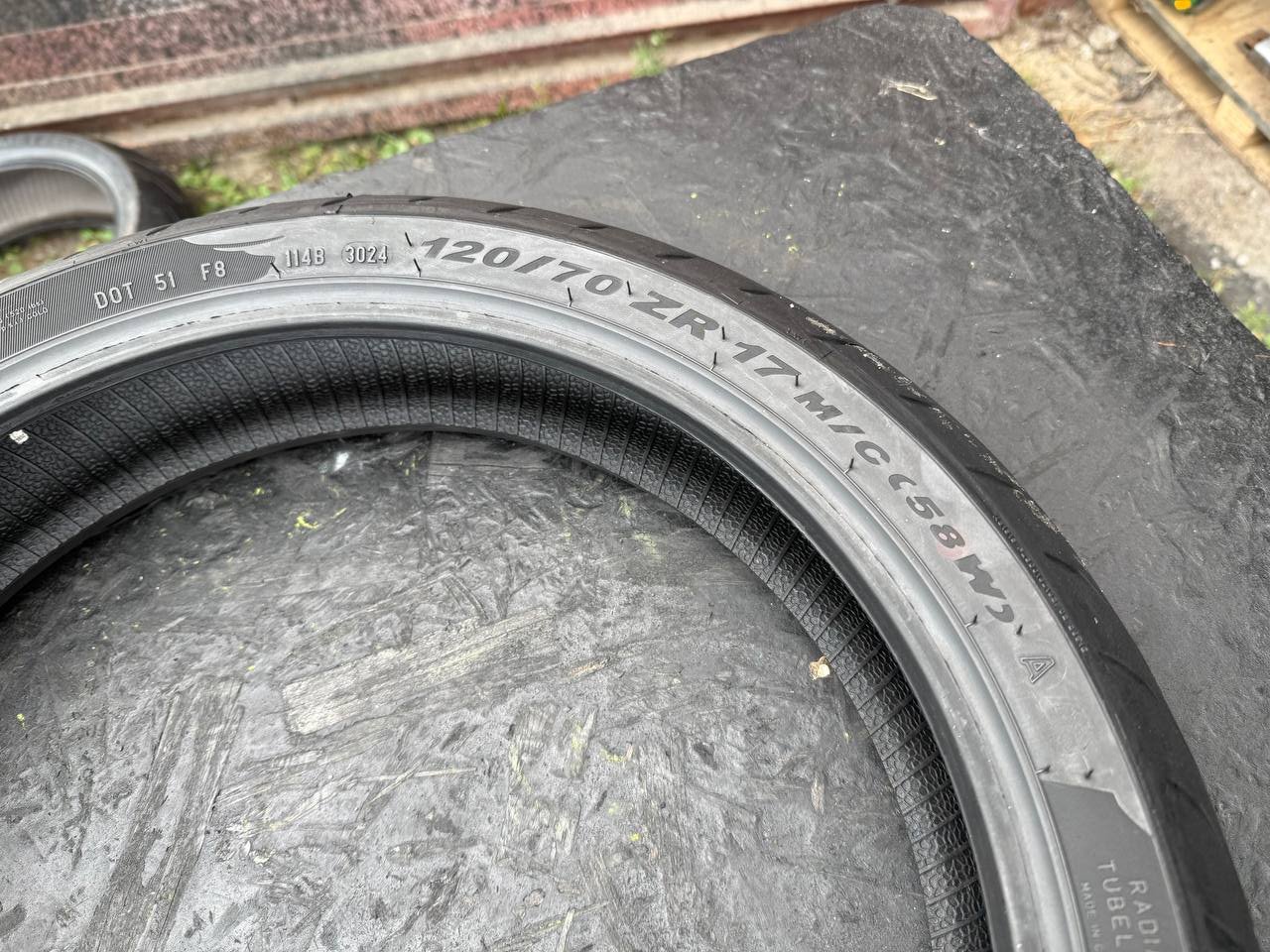 120/70 R17 Pirelli Angel GT II
