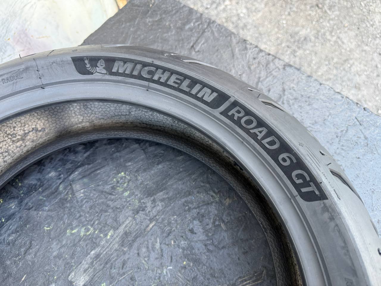 180/55 R17 Michelin Road 6 GT