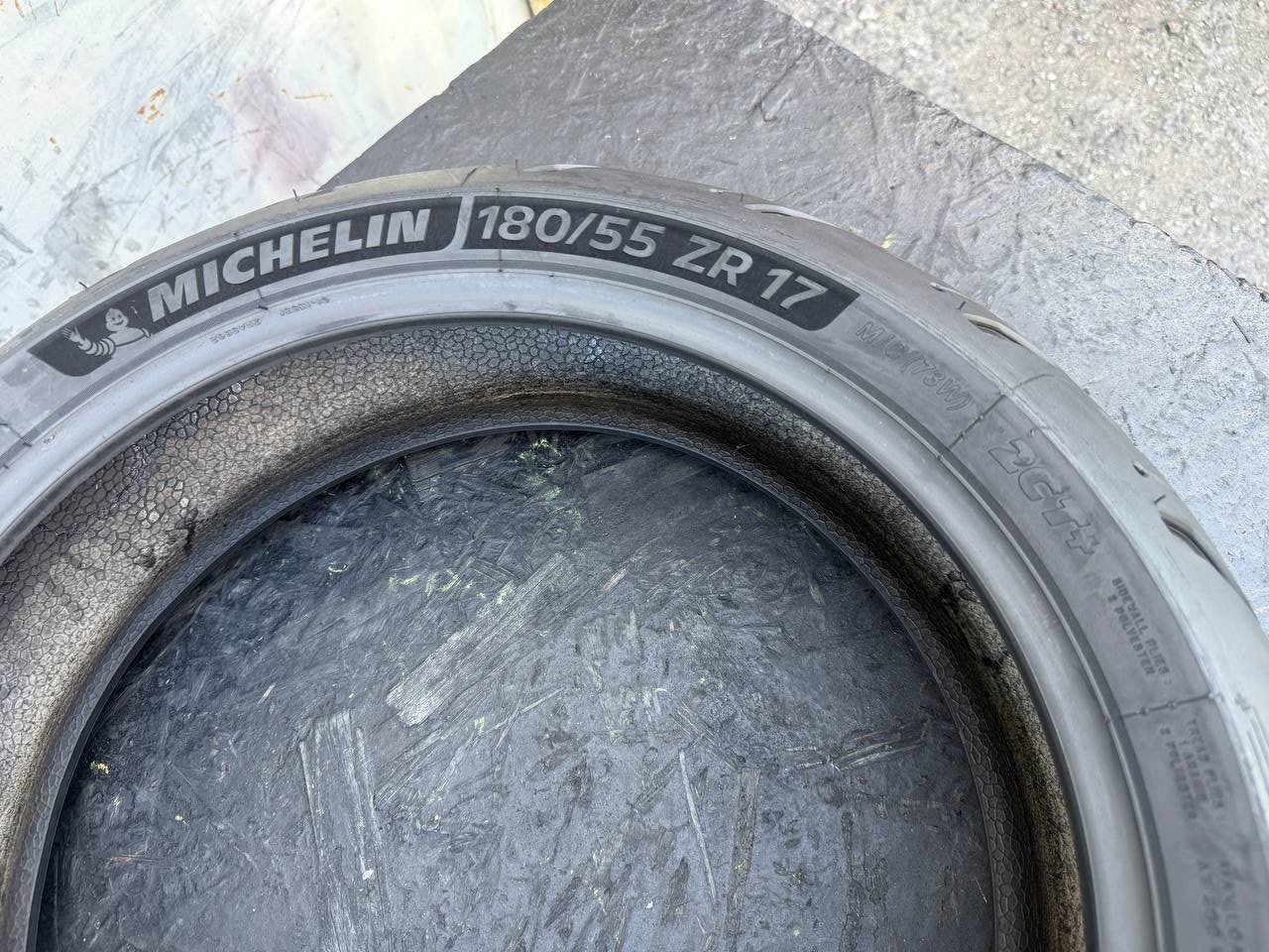 180/55 R17 Michelin Road 6 GT