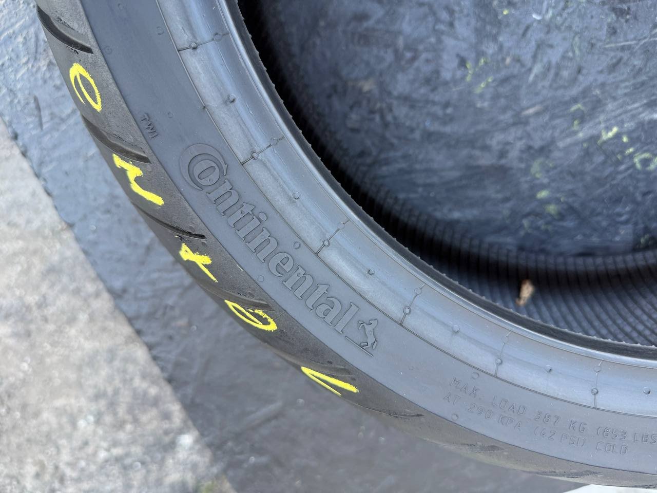 190/55 R17 Continental ContiRoadAttack 3