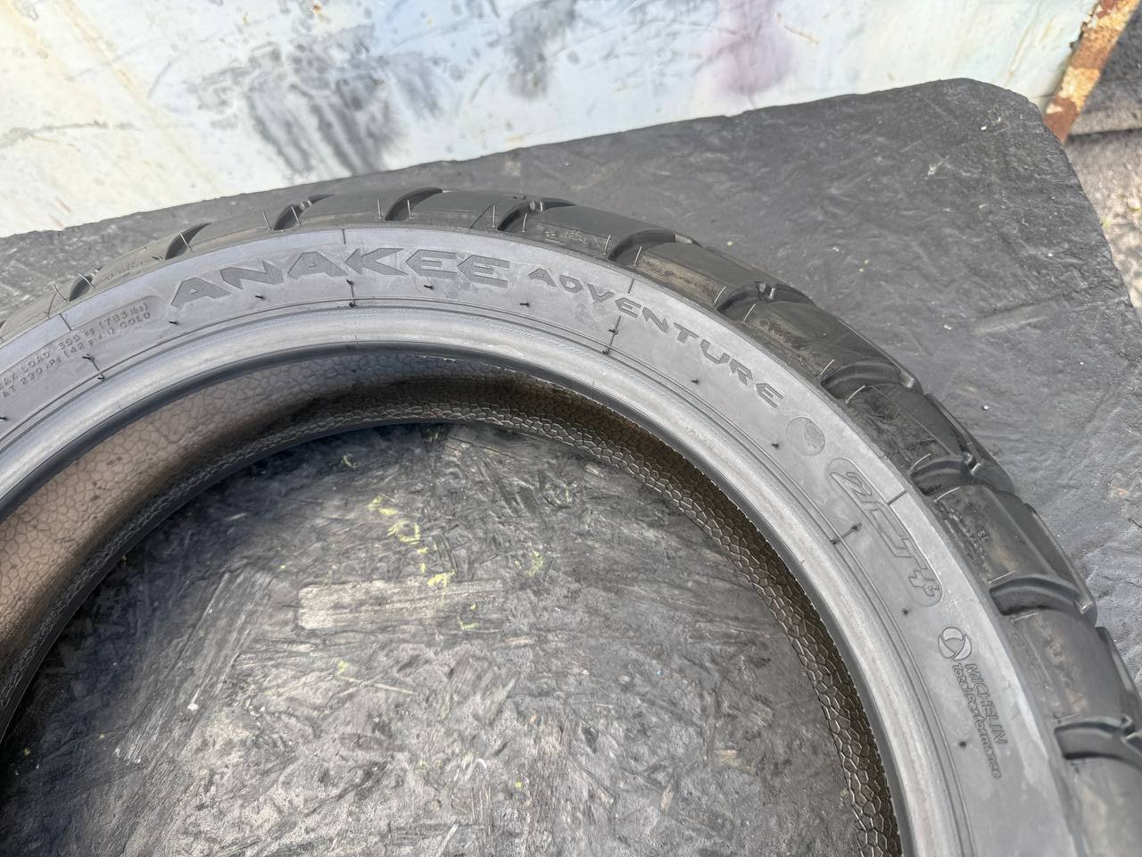 170/60 R17 Michelin Anakee Adventure
