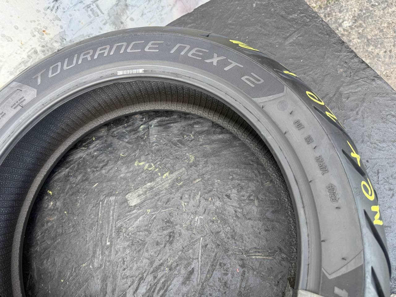 170/60 R17 Metzeler Tourance NEXT 2