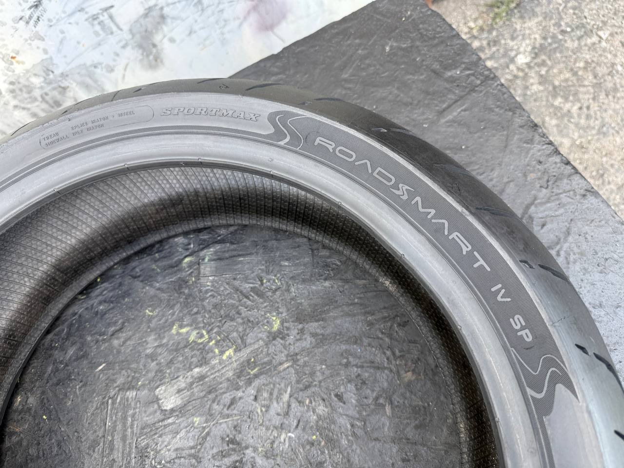 180/55 R17 Dunlop SportMax RoadSmart IV SP