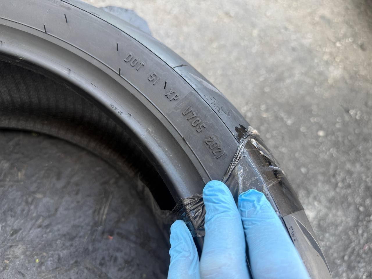 190/55 R17 Metzeler Roadtec 01