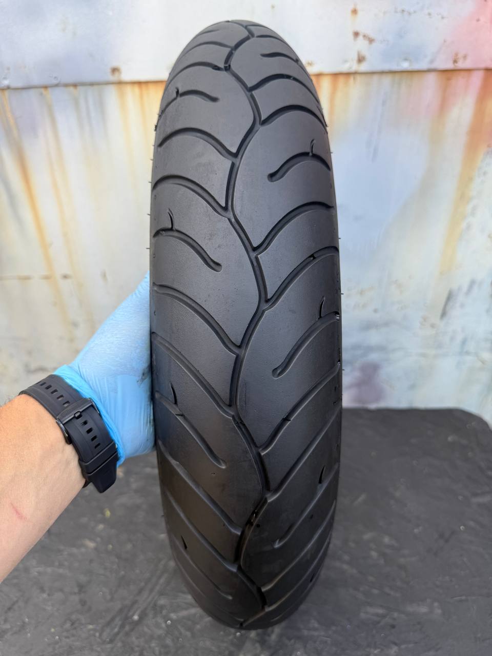 120/70 R17 Metzeler Roadtec Z6