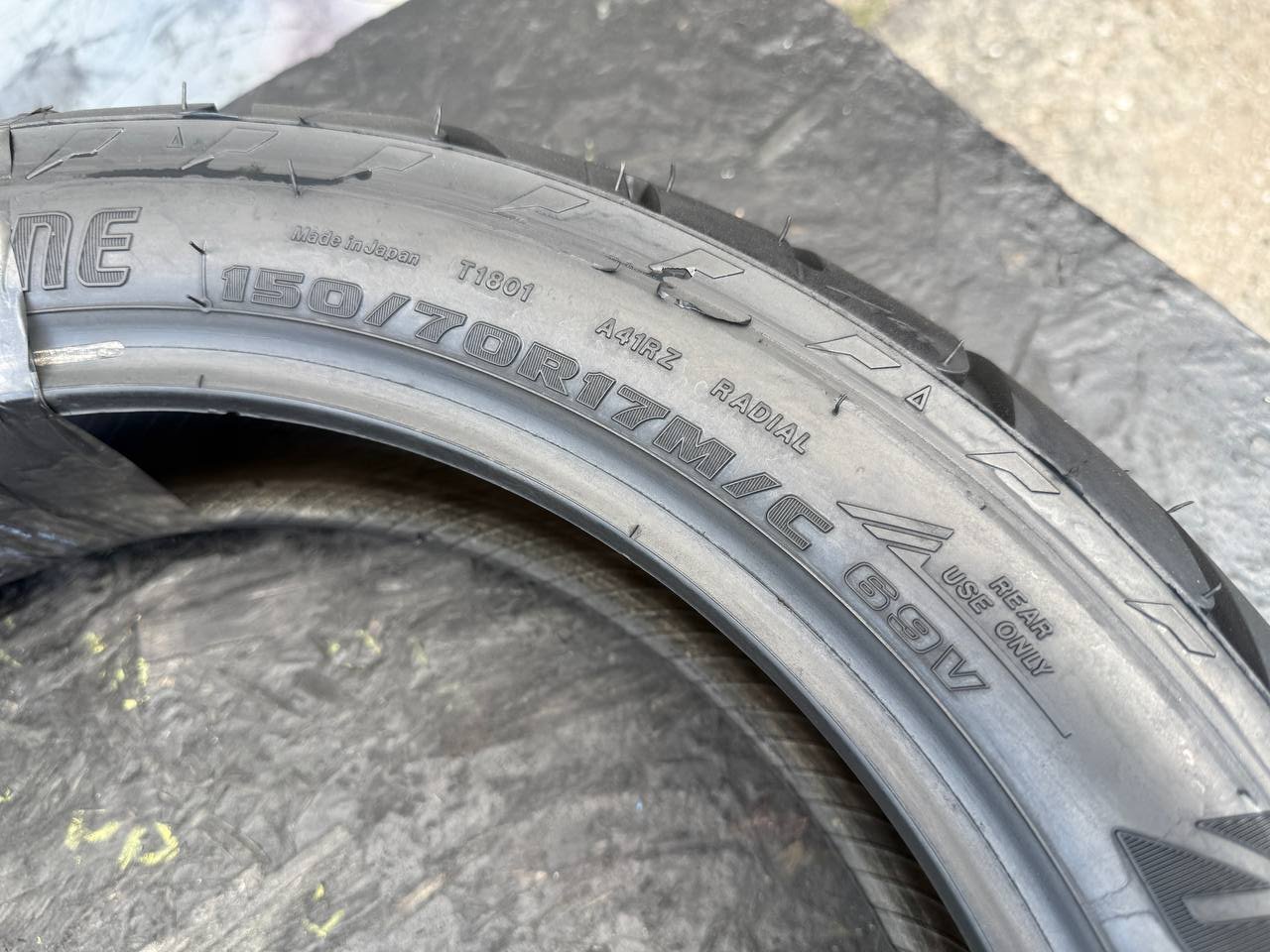 150/70 R17 Bridgestone Battlax Adventure A41R