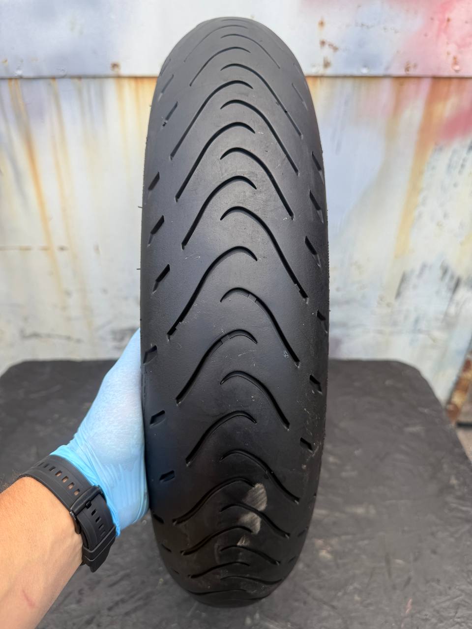 120/70 R17 Metzeler Roadtec 01 SE