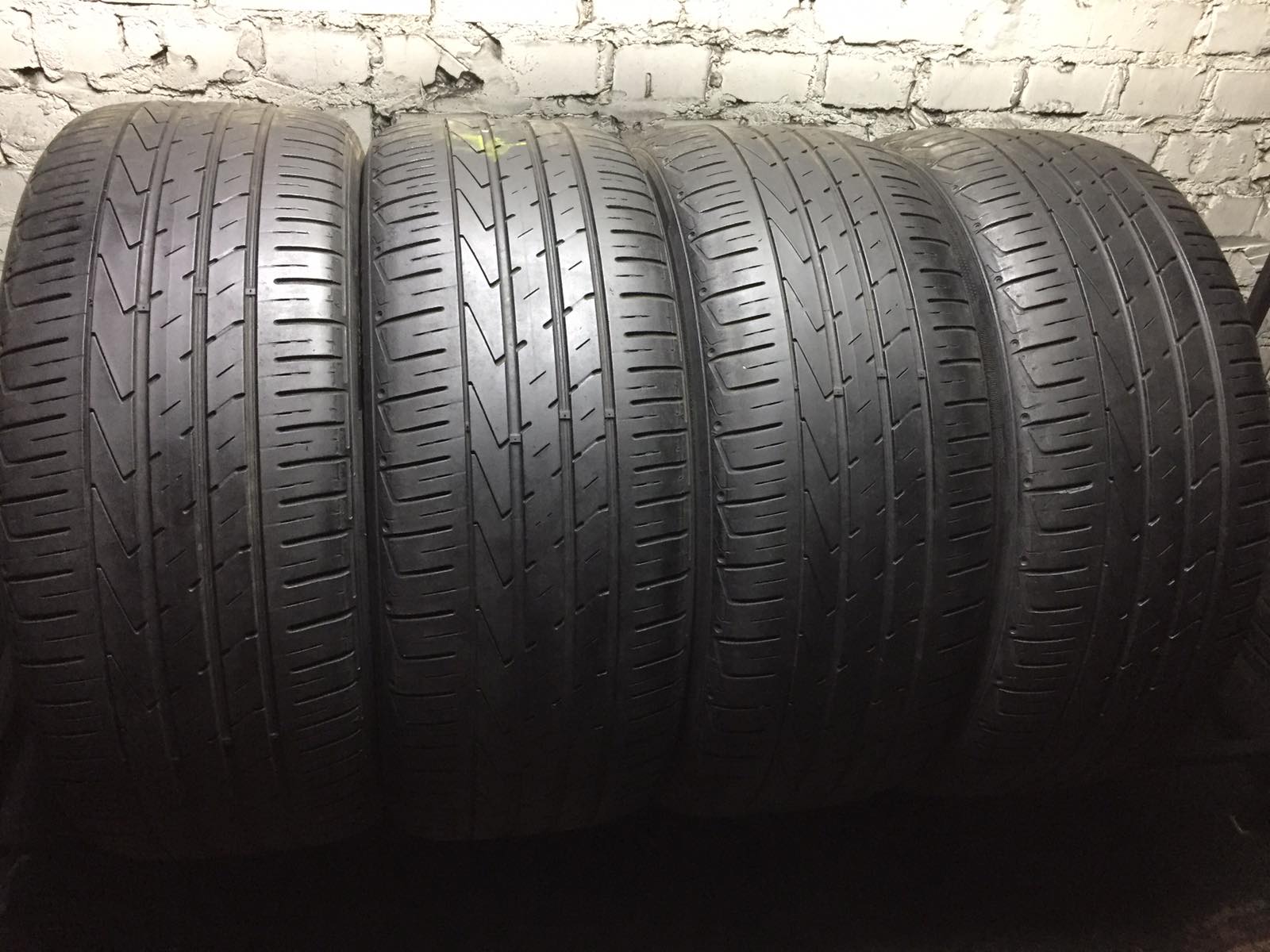 235/50 R19 Hankook Ventus S1 Evo2 SUV