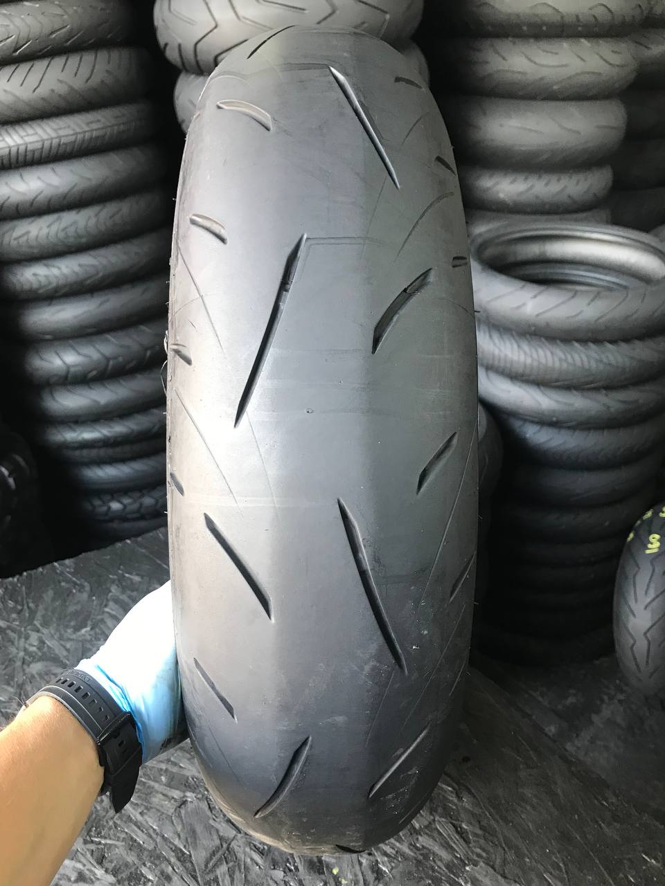 160/60 R17 Dunlop SportMax RoadSport 2